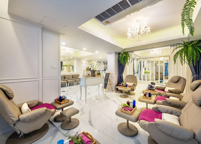 De Lavender Hotel