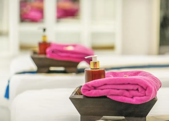 De Lavender Hotel 3*